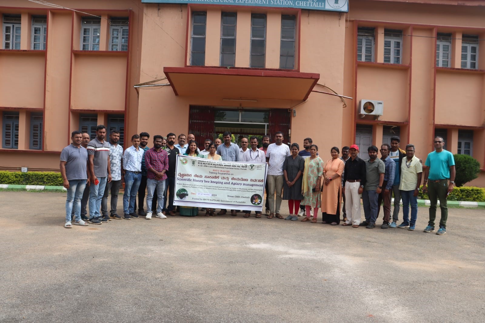 Training Programme on “Scientific Honey Bee Keeping and Apiary Management” organized at CHES (ICAR-IIHR), Chettalli during 12-14 November, 2024