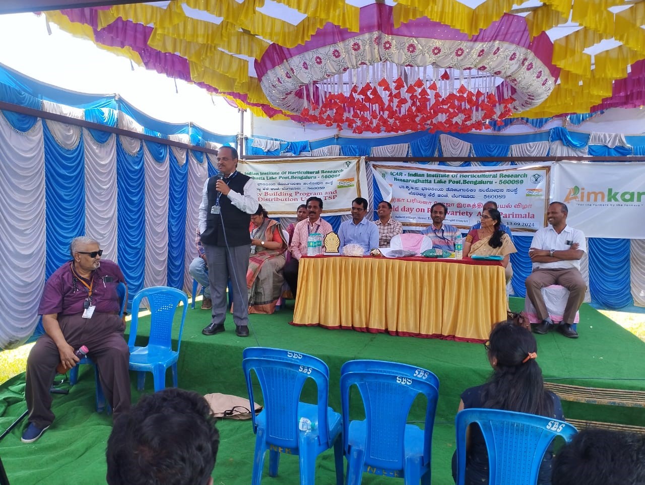 ICAR-IIHR has organized a Field Day on Arka Parimala and Arka Savi conducted in the Kalkere village of Hosur district, Tamil Nadu on 13th September, 2024